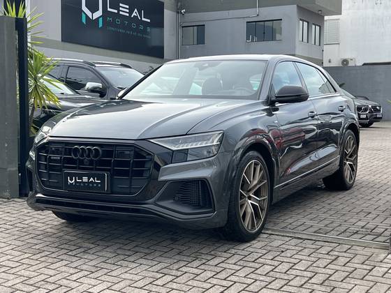 AUDI Q8 3.0 TFSI GASOLINA PERFORMANCE BLACK QUATTRO TIPTRONIC
